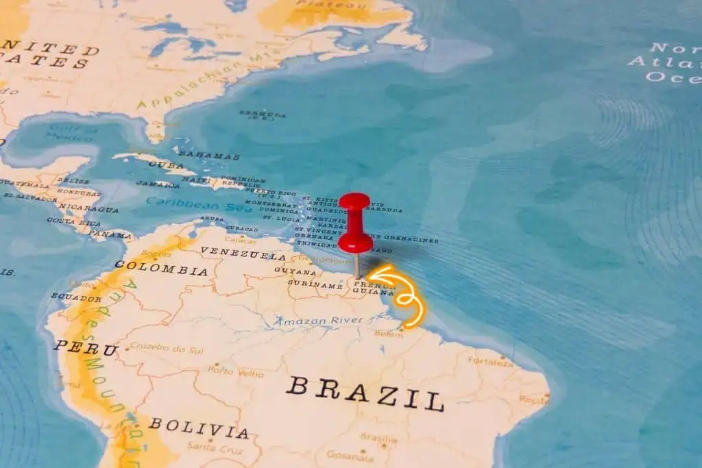 Francisco de Melo Palheta: Khởi Nguồn Của Cà Phê Brazil 17 Bản đồ đánh dấu Guiana thuộc Pháp ở Nam Mỹ.