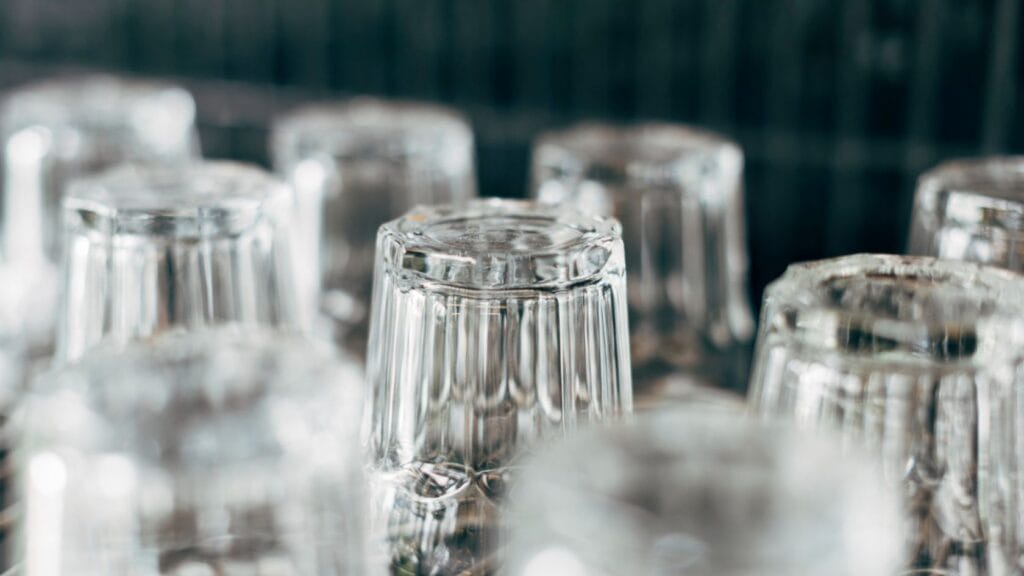 Sturdy Gibraltar rocks glass for spirits on ice, dishwasher-safe design